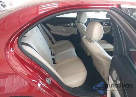 2020 Mercedes-Benz E 350 из США, поврежденный, VIN WDDZF8DB6LA715045